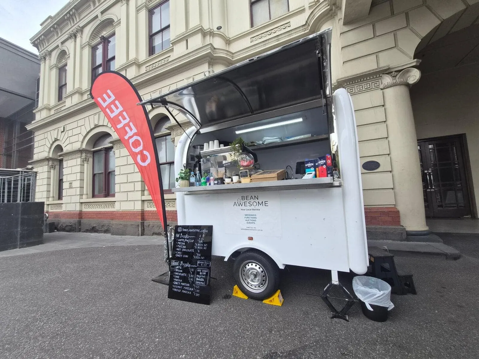 Coffee, smiles & the van