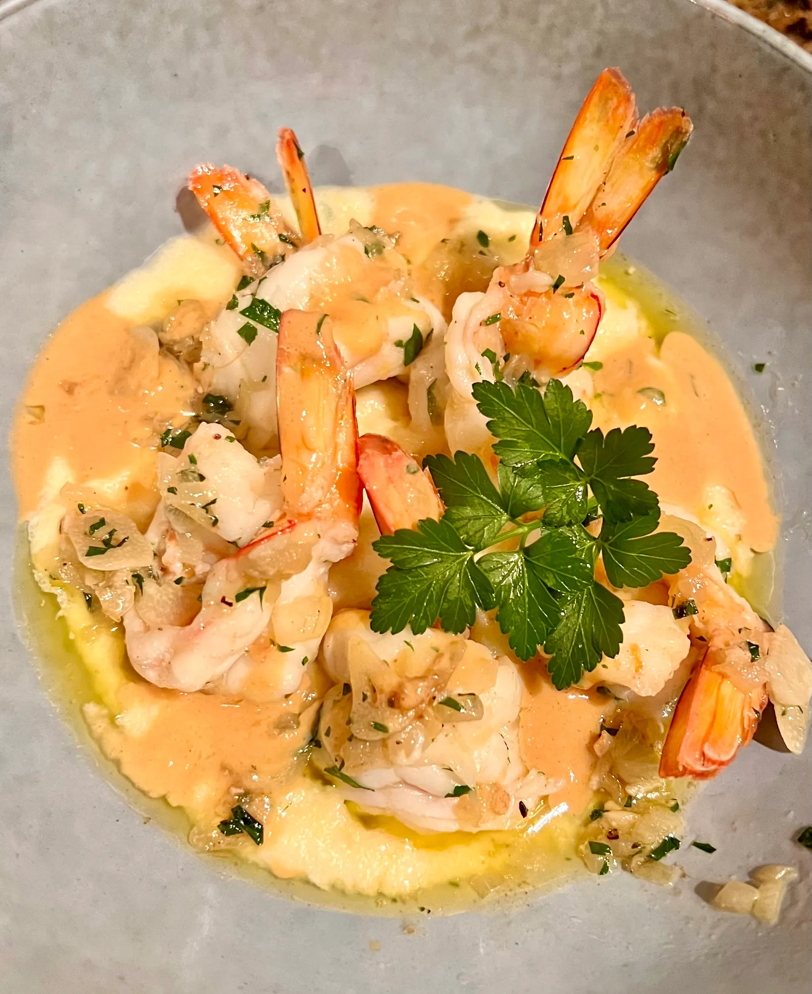 Garlic Prawns with Polenta 
